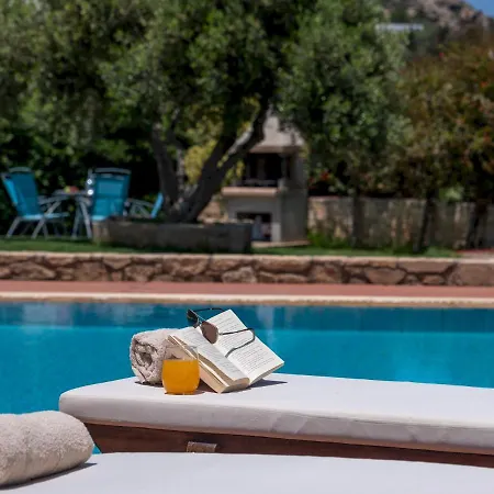 Hara Villa Agia Pelagia (Crete)
